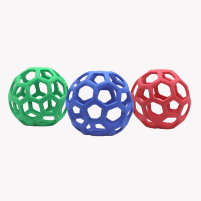https://cdn.shopify.com/s/files/1/0763/9767/4819/files/Balle_a_friandise_pour_chien_3_balles.png?v=1748608333