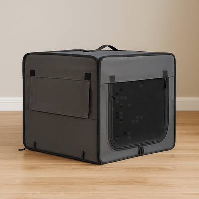 https://cdn.shopify.com/s/files/1/0763/9767/4819/files/Cage_Chien_de_Transport_de_profil.png?v=1748603907