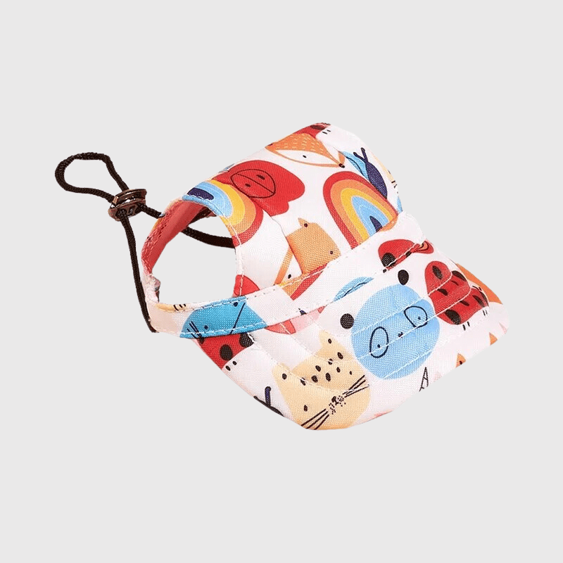 https://cdn.shopify.com/s/files/1/0763/9767/4819/files/Casquette_pour_chien_anti-soleil_blanc_labrador_en_randonn_e_avec_son_maitre.png?v=1744209359