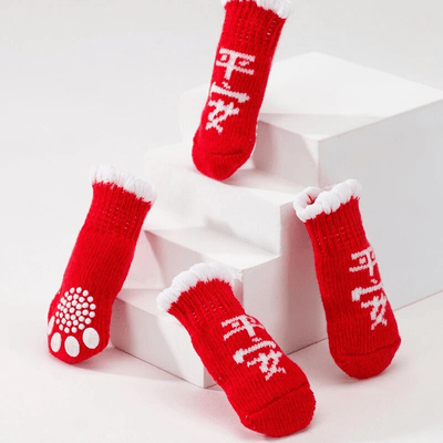 https://cdn.shopify.com/s/files/1/0763/9767/4819/files/Chaussette_Rouge_pour_chien.png?v=1756916833