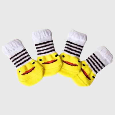 https://cdn.shopify.com/s/files/1/0763/9767/4819/files/Chaussette_antiderapante_pour_vieux_chien_poussin.png?v=1756916459