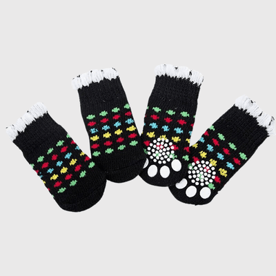 https://cdn.shopify.com/s/files/1/0763/9767/4819/files/Chaussette_chien_protection.png?v=1727096972