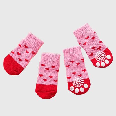 https://cdn.shopify.com/s/files/1/0763/9767/4819/files/Chaussette_pour_chien_maison.png?v=1727097515
