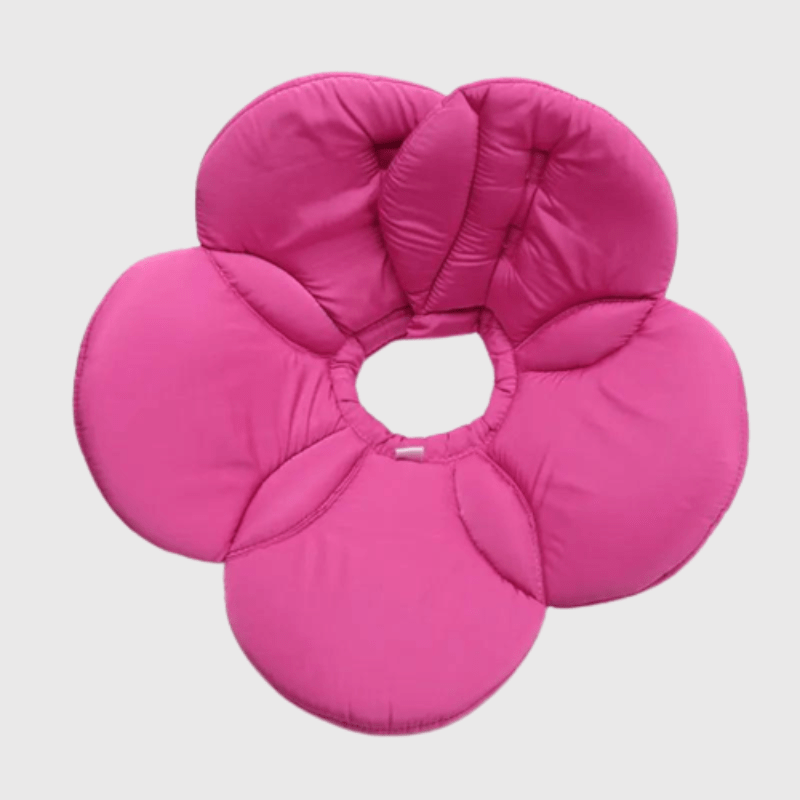 https://cdn.shopify.com/s/files/1/0763/9767/4819/files/Collerette_chien_en_forme_de_fleur_violette_modele.png?v=1695996336