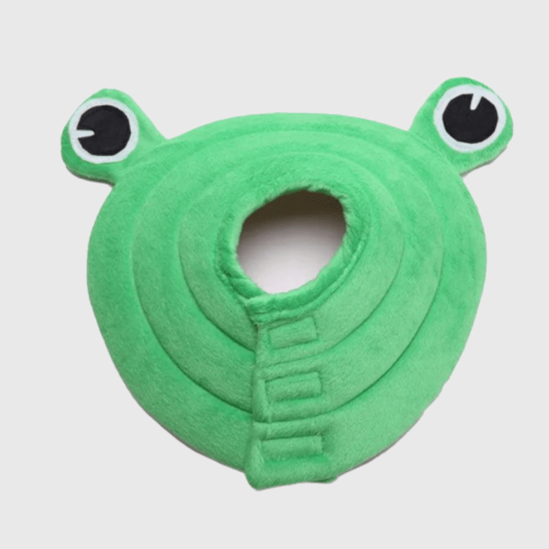 https://cdn.shopify.com/s/files/1/0763/9767/4819/files/Collerette_pour_chien_en_forme_de_grenouille_modele.png?v=1695995751
