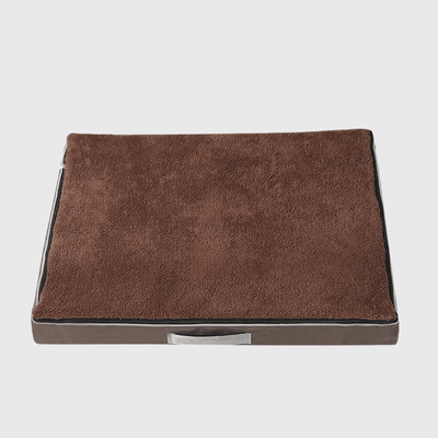 https://cdn.shopify.com/s/files/1/0763/9767/4819/files/Coussin_dehoussable_pour_chien_tapis.png?v=1747659715