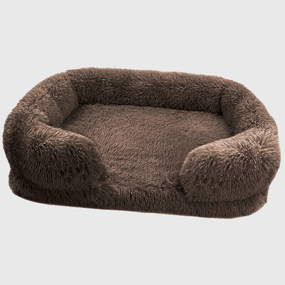 https://cdn.shopify.com/s/files/1/0763/9767/4819/files/Coussin_fluffy_pour_chien_marron.png?v=1747921492