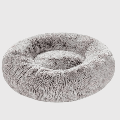 https://cdn.shopify.com/s/files/1/0763/9767/4819/files/Coussin_pour_grand_chien_gris_clair.png?v=1748433849