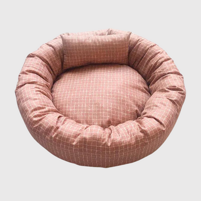 https://cdn.shopify.com/s/files/1/0763/9767/4819/files/Coussin_rond_pour_chien_rouge.png?v=1747661960