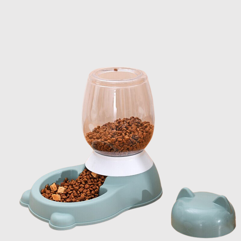 https://cdn.shopify.com/s/files/1/0763/9767/4819/files/Distributeur_de_croquettes_et_d_eau_pour_chien_demonstration_de_croquette.png?v=1691598984
