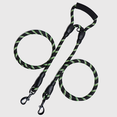 https://cdn.shopify.com/s/files/1/0763/9767/4819/files/Double_laisse_pour_deux_chiens_noir-vert.png?v=1691154670