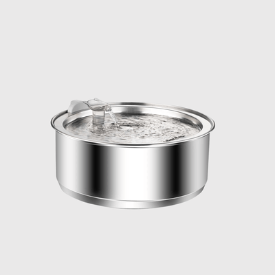 https://cdn.shopify.com/s/files/1/0763/9767/4819/files/Fontaine_a_eau_chien_xxl_gris.png?v=1753282670