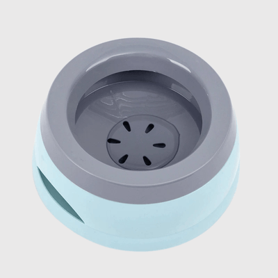 https://cdn.shopify.com/s/files/1/0763/9767/4819/files/Gamelle_eau_chien_anti_eclaboussure_bleu.png?v=1753283698