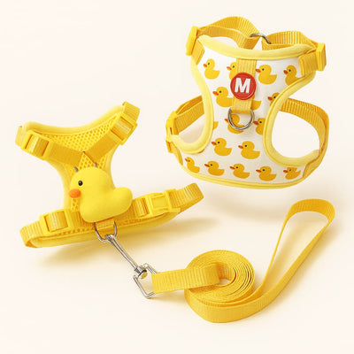 https://cdn.shopify.com/s/files/1/0923/9910/8483/files/Harnais_Pour_Petit_Chien_Fantaisie_Canard_Avec_Laisse.jpg?v=1750020729