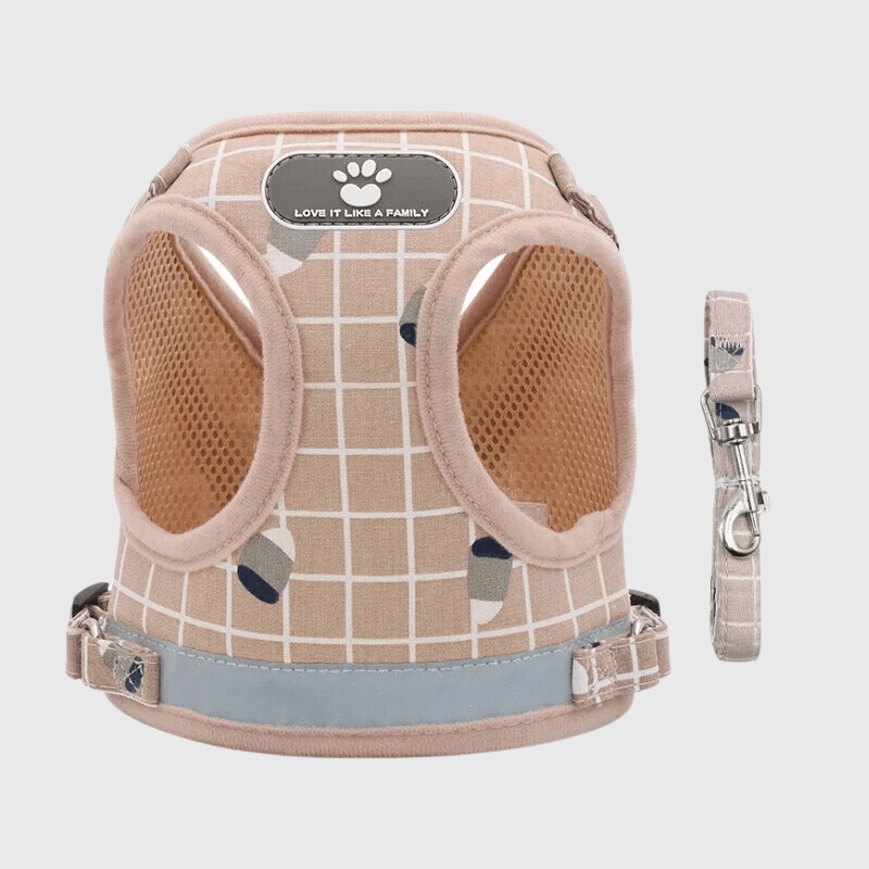 https://cdn.shopify.com/s/files/1/0763/9767/4819/files/Harnais_pour_chien_a_carreaux_rose.png?v=1698685705