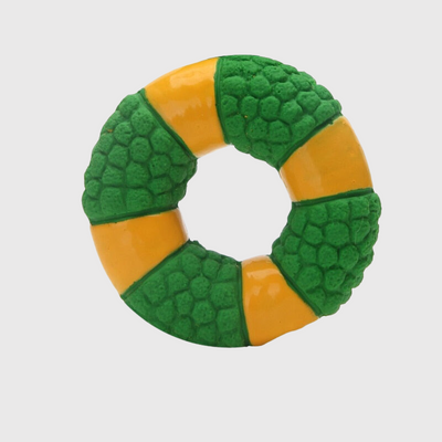 https://cdn.shopify.com/s/files/1/0763/9767/4819/files/Jouetanneaupourchien_anneau_vert.png?v=1755871692