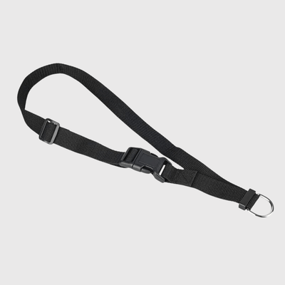 https://cdn.shopify.com/s/files/1/0763/9767/4819/files/Laisse_longe_pour_chien_modele_sport.png?v=1696945447