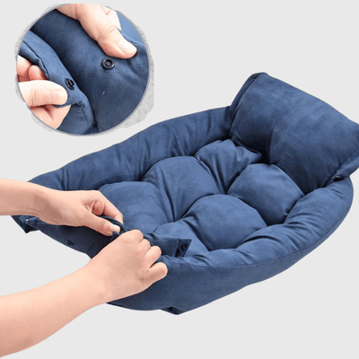 https://cdn.shopify.com/s/files/1/0763/9767/4819/files/Lit_anti_stress_pour_chien_bleu_zoom_bouton.png?v=1753196603