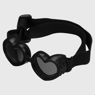 https://cdn.shopify.com/s/files/1/0763/9767/4819/files/Lunette_de_protection_pour_petit_chien_en_forme_de_coeur_noir.png?v=1750088627