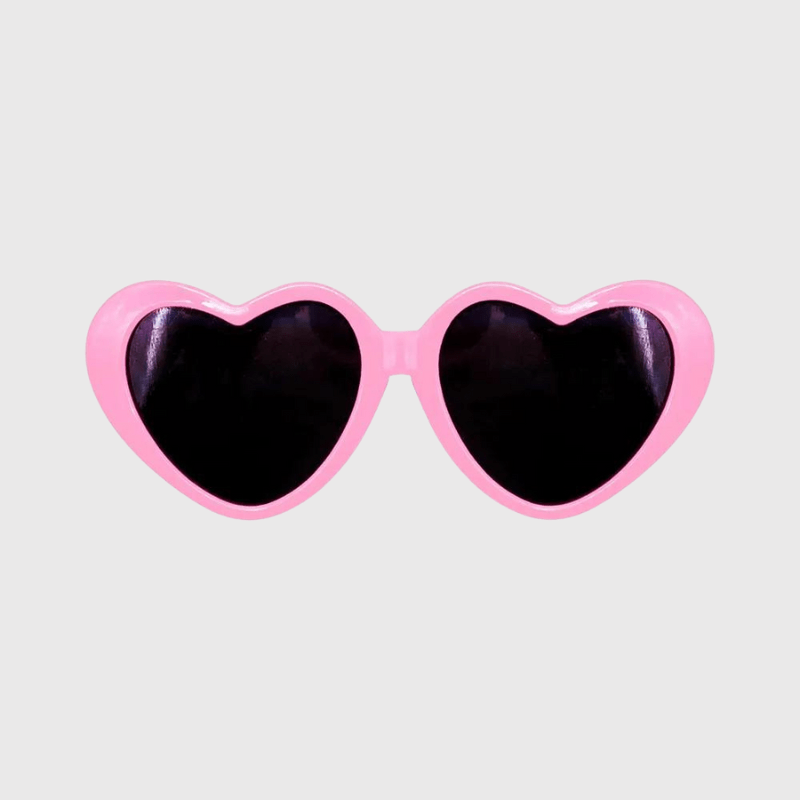 https://cdn.shopify.com/s/files/1/0763/9767/4819/files/Lunette_de_soleil_en_forme_de_coeur_pour_chien_rose.png?v=1750088129