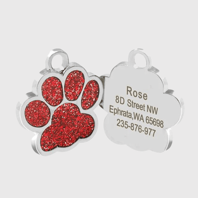 https://cdn.shopify.com/s/files/1/0763/9767/4819/files/Medaille_chien_solide_patte_de_chien_rouge.png?v=1751382826