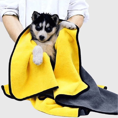 https://cdn.shopify.com/s/files/1/0763/9767/4819/files/Peignoir_microfibre_chien_chiot.png?v=1756310192