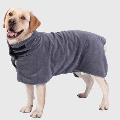 https://cdn.shopify.com/s/files/1/0763/9767/4819/files/Peignoir_pour_grand_chien_labrador.png?v=1756311020