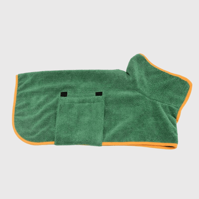 https://cdn.shopify.com/s/files/1/0763/9767/4819/files/Peignoir_pour_grand_chien_vert.png?v=1756311020