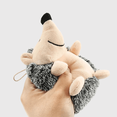 https://cdn.shopify.com/s/files/1/0763/9767/4819/files/Peluche_apaisante_pour_chien_caniche.png?v=1751303440