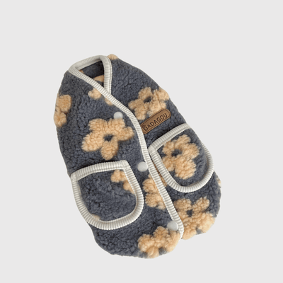 https://cdn.shopify.com/s/files/1/0763/9767/4819/files/Pull_polaire_pour_chien_en_laine_fleur.png?v=1756913955