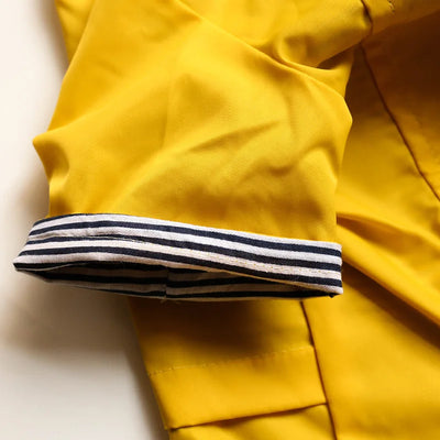 Manteau Imperméable Jaune Capuche Bouledogue Français Carlin