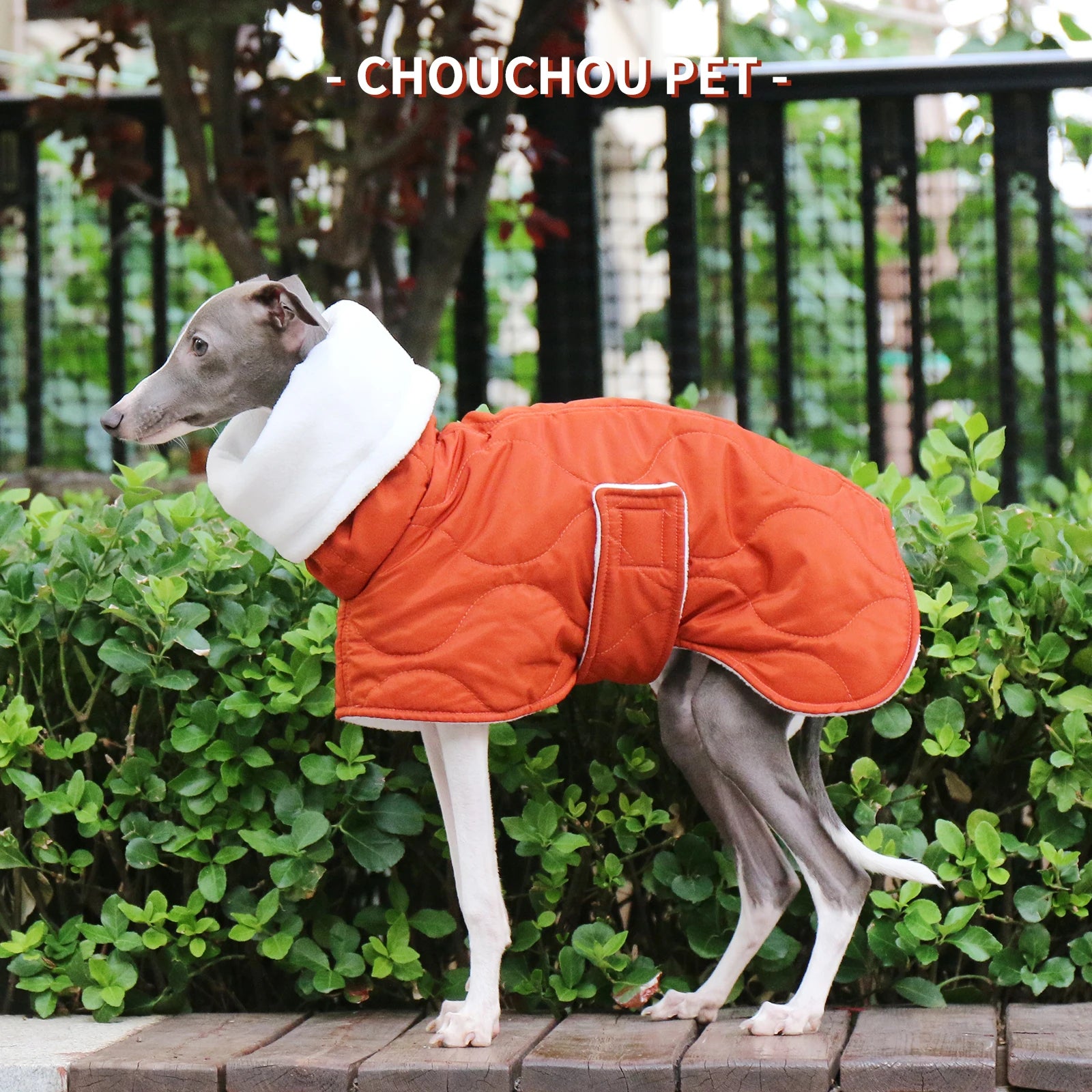 Manteau Matelassé Orange Col Roulé Lévrier Italien