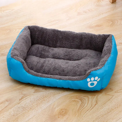 Panier Rectangulaire Noir Doux Antidérapant pour Chien