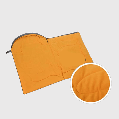 https://cdn.shopify.com/s/files/1/0763/9767/4819/files/Sac_de_couchage_chien_interieur.png?v=1748002965