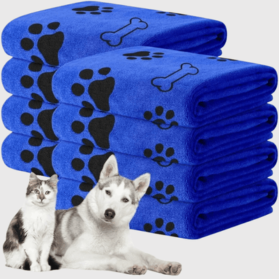 https://cdn.shopify.com/s/files/1/0763/9767/4819/files/Serviette_pour_patte_chien_bleu.png?v=1752159090