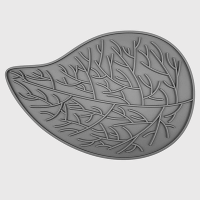 https://cdn.shopify.com/s/files/1/0763/9767/4819/files/Tapis_de_lechage_chien_feuille_gris.png?v=1692969680
