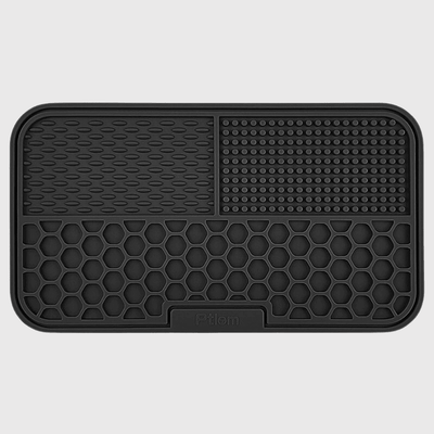 https://cdn.shopify.com/s/files/1/0763/9767/4819/files/Tapis_de_lechage_chien_rectangle_noir.png?v=1692987579