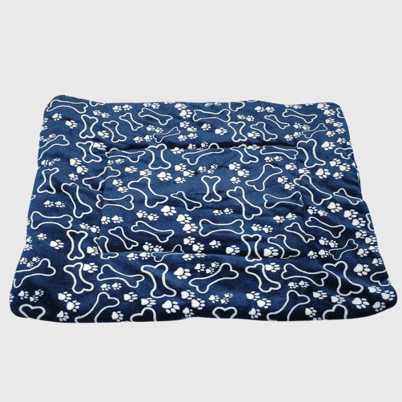 https://cdn.shopify.com/s/files/1/0763/9767/4819/files/Tapis_de_voyage_pour_chien_en_voiture.png?v=1747922530