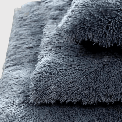https://cdn.shopify.com/s/files/1/0763/9767/4819/files/Tapis_xxl_pour_chien_zoom.png?v=1747840058