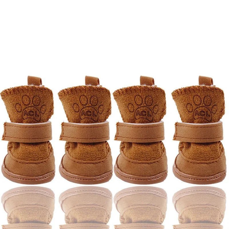 https://cdn.shopify.com/s/files/1/0647/9170/7830/files/bottes-dhiver-pour-petit-chien-1480299.webp?v=1777924988