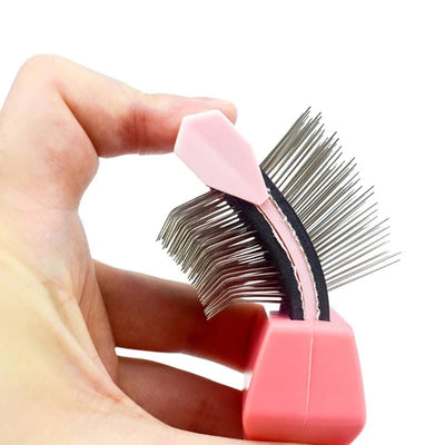 https://cdn.shopify.com/s/files/1/0647/9170/7830/files/brosse-double-pour-chien-1923752.webp?v=1777924455