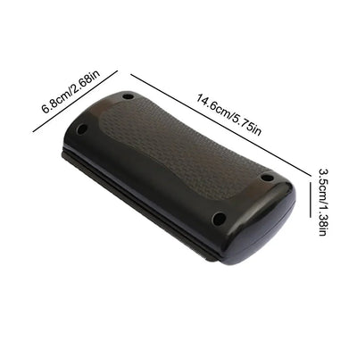 https://cdn.shopify.com/s/files/1/0647/9170/7830/files/brosse-magique-chien-4919294.webp?v=1777924568
