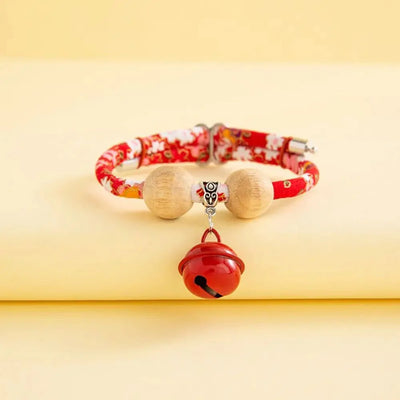 https://cdn.shopify.com/s/files/1/0647/9170/7830/files/collier-anti-puce-pour-petit-chien-9310672.webp?v=1777923307