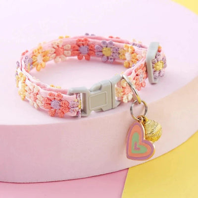 https://cdn.shopify.com/s/files/1/0647/9170/7830/files/collier-chiot-pour-femelle-6811045.webp?v=1777924694