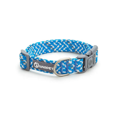 https://cdn.shopify.com/s/files/1/0647/9170/7830/files/collier-chiot-staffie-7901403.webp?v=1777923734