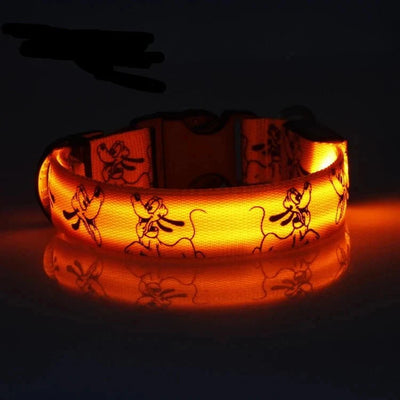https://cdn.shopify.com/s/files/1/0647/9170/7830/files/collier-led-pour-chien-2547890.webp?v=1777925532