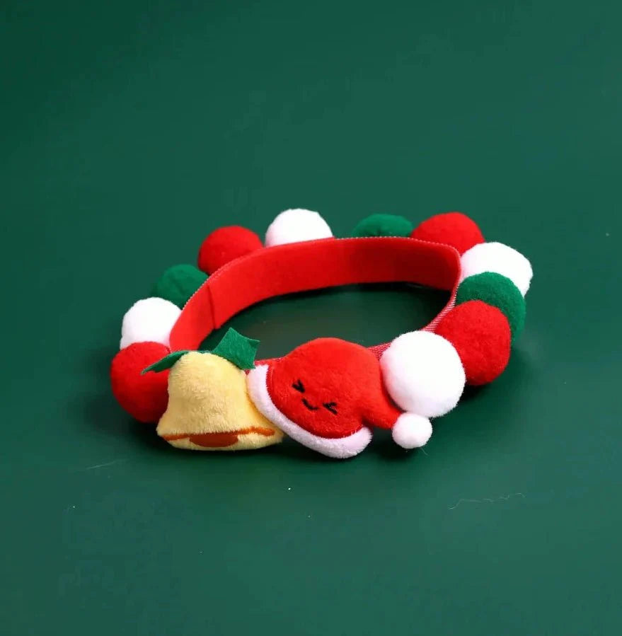 https://cdn.shopify.com/s/files/1/0647/9170/7830/files/collier-noel-pour-chien-1474601.webp?v=1777923314