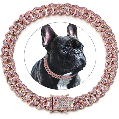 https://cdn.shopify.com/s/files/1/0647/9170/7830/files/collier-strass-chien-2628074.webp?v=1777923551