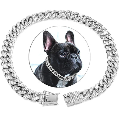 https://cdn.shopify.com/s/files/1/0647/9170/7830/files/collier-strass-chien-9357980.webp?v=1777923551