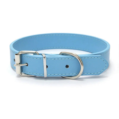 https://cdn.shopify.com/s/files/1/0647/9170/7830/files/collier-style-cuir-ajustable-pour-chien-6641794.webp?v=1777924220
